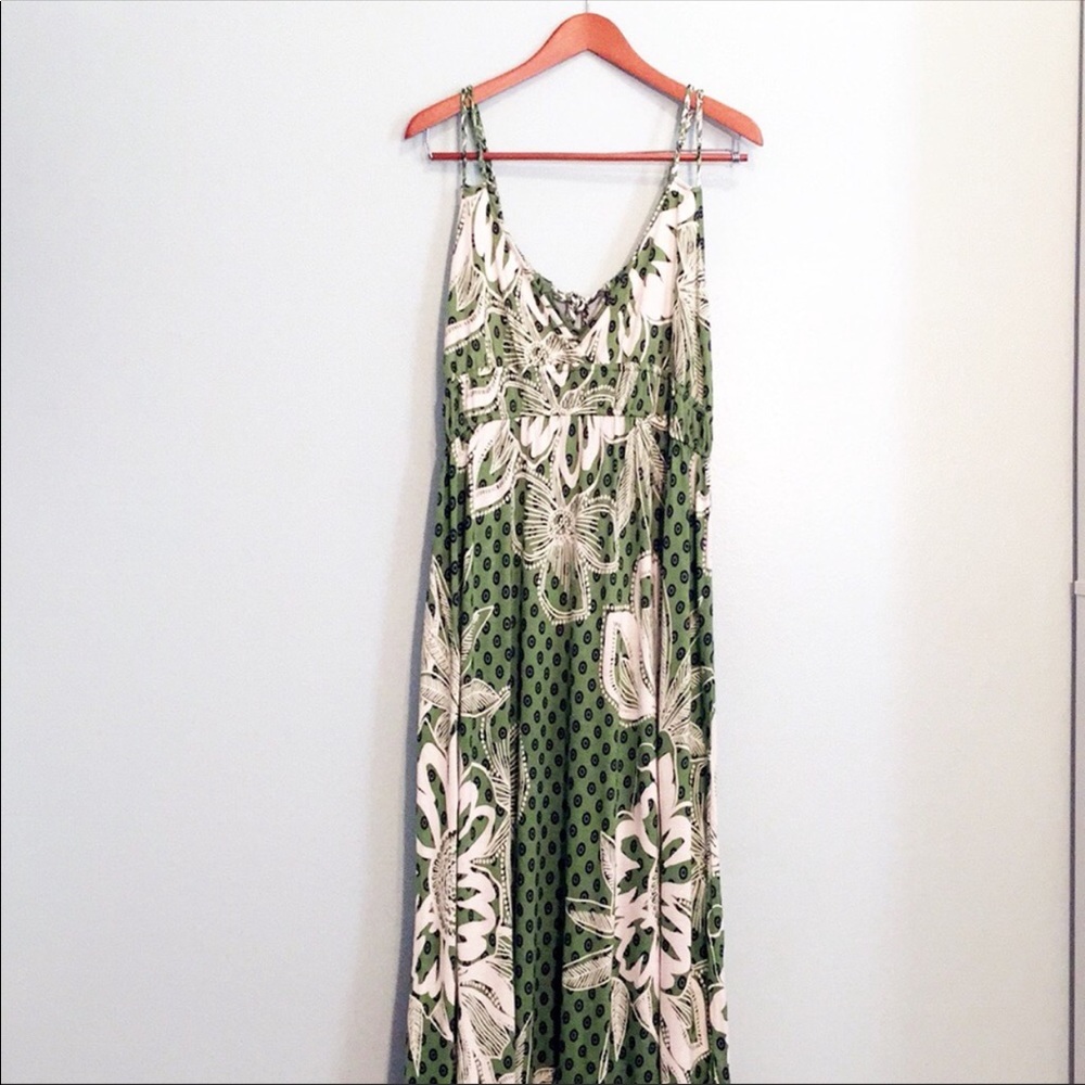 {Old Navy} NWT maxi dress